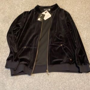 Antthony original black Velour pant suit